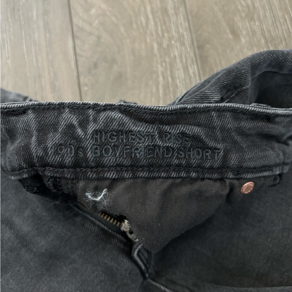 American eagle Shorts - Picture 3 of 4